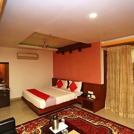 Oyo 38191 Dayal Residency Otel Jajpur Dış mekan fotoğraf